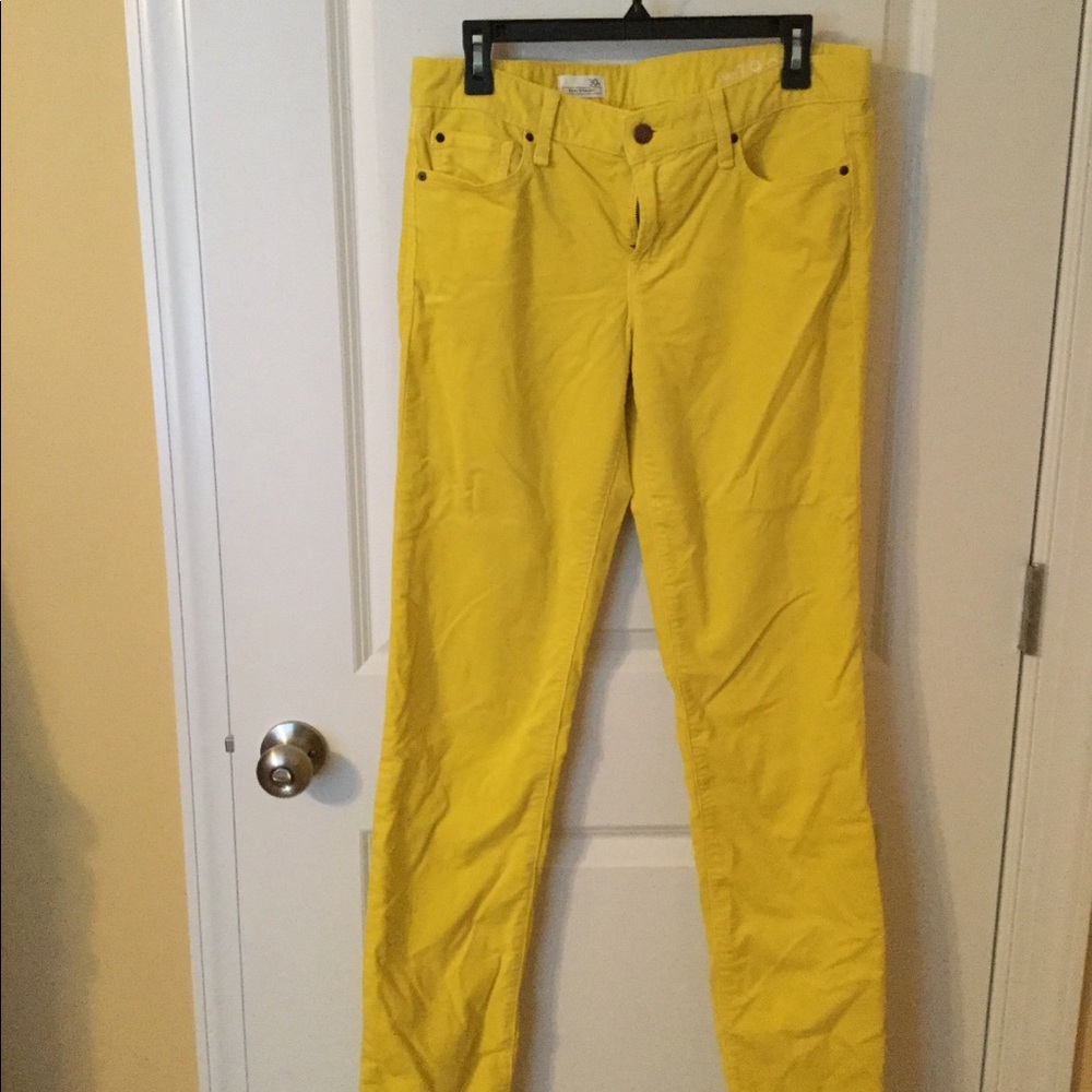 Gold/yellow corduroy skinny jeans